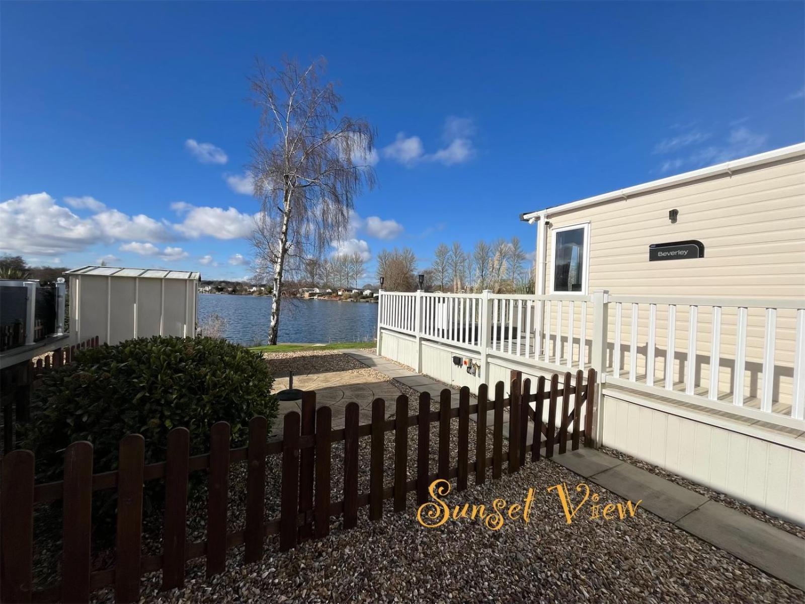Tattershall Lakes Sunset View Caravan Lakeside, Hot Tub, Garden, Private Fishing Peg & Wifi Buitenkant foto