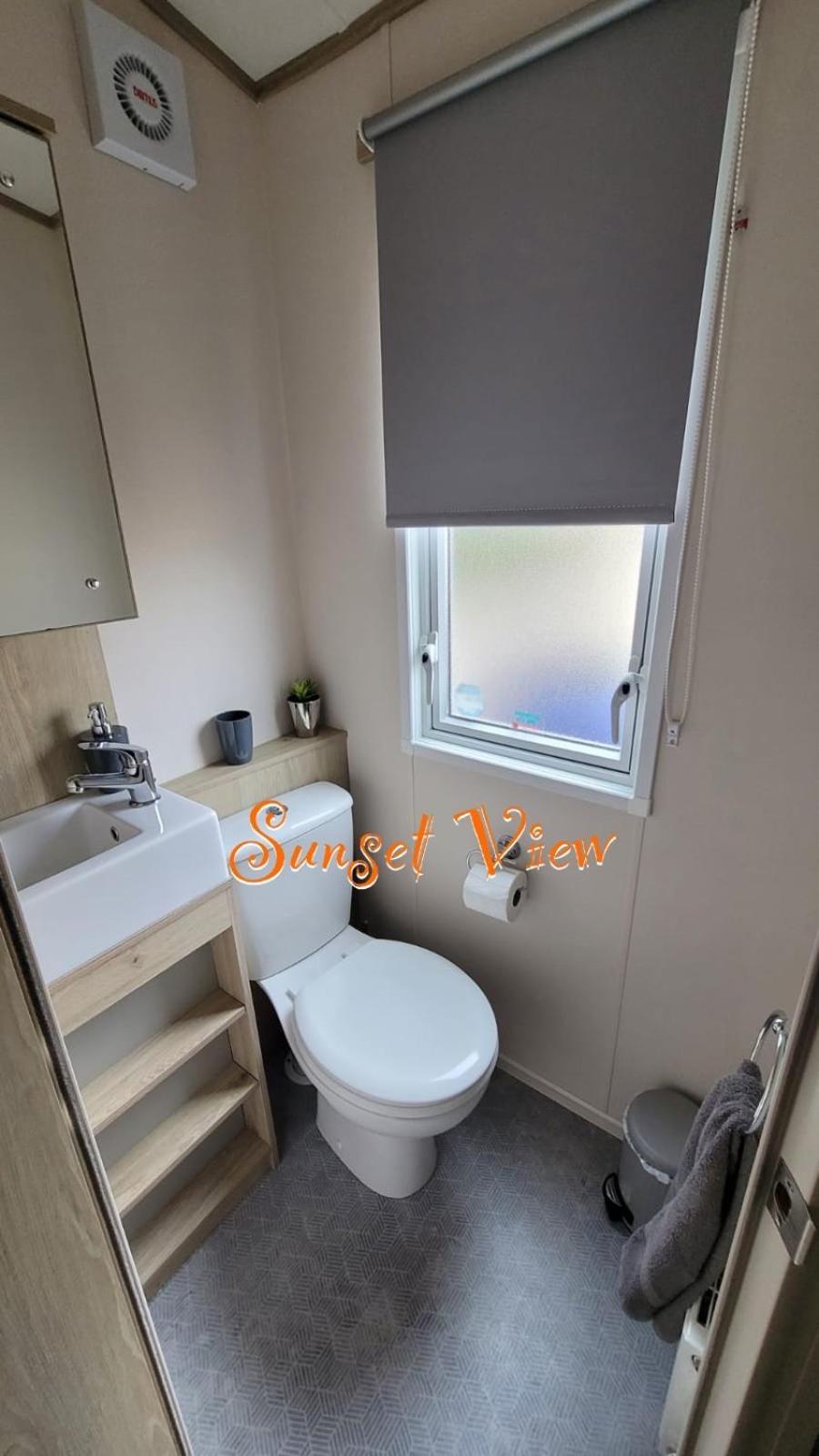 Tattershall Lakes Sunset View Caravan Lakeside, Hot Tub, Garden, Private Fishing Peg & Wifi Buitenkant foto