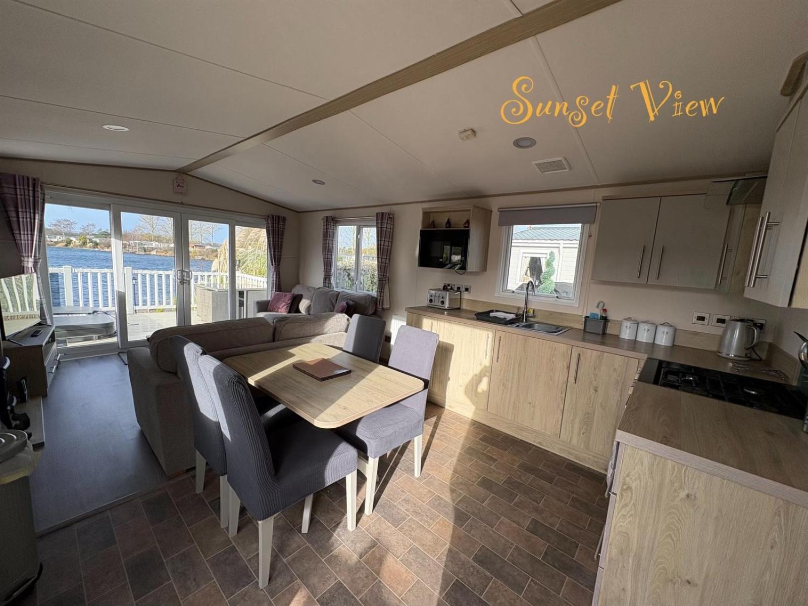 Tattershall Lakes Sunset View Caravan Lakeside, Hot Tub, Garden, Private Fishing Peg & Wifi Buitenkant foto